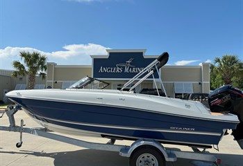 2021 Bayliner VR4 Boat